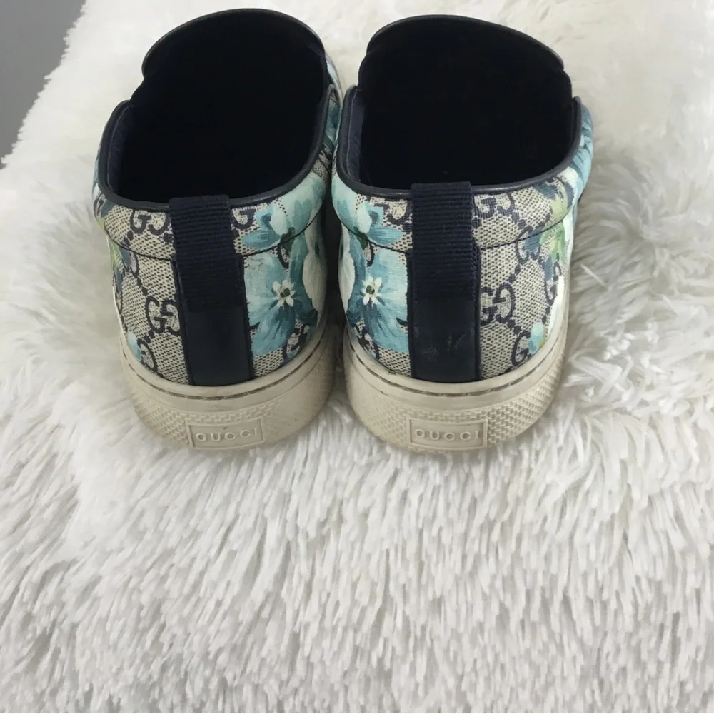 Gucci Blue Floral Slip-On Sneakers - Picture 6 of 13